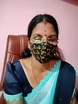 tamil peenqueen online show from July 12, 5:25 pm
