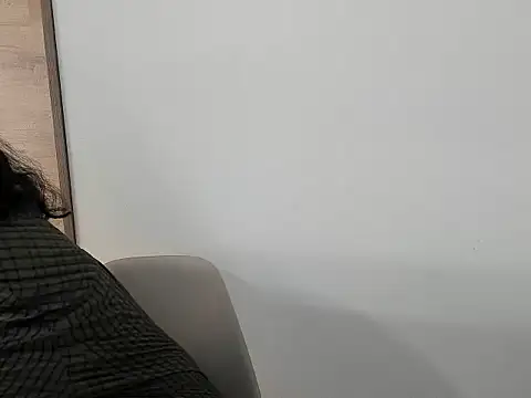 AriyMil online show from July 3, 8:26 pm