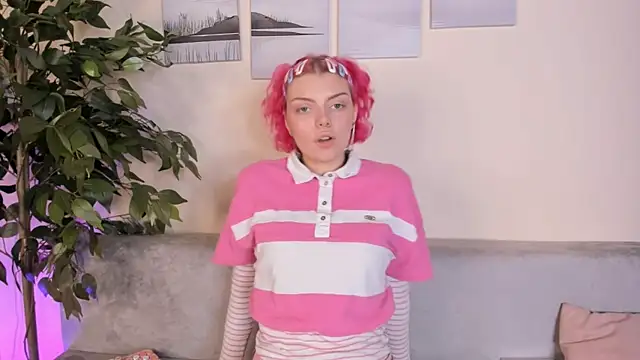 GypsyEmber online show from July 11, 1:55 pm
