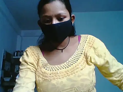 AKSHITA SINGH  online show from July 9, 2:19 pm