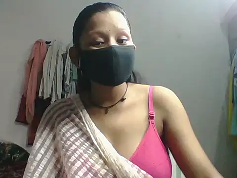 AKSHITA SINGH  online show from July 11, 5:24 pm