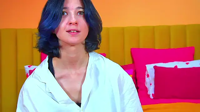 AnneAvelin online show from July 9, 6:05 am