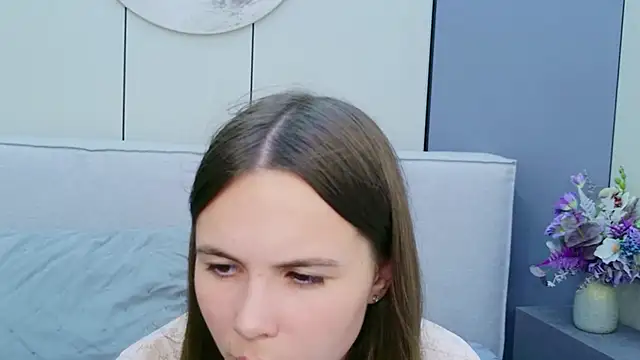 Thalia Croft online show from August 1, 11:56 am