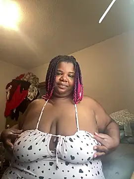 QueenTease420 online show from July 16, 2:21 pm