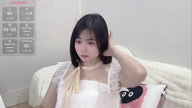Lucy-8 online show from July 14, 4:39 am