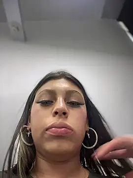 Im-Zoe online show from July 14, 4:44 pm