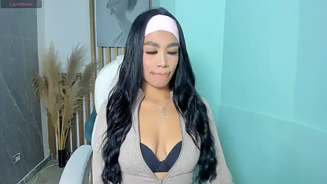 SecretDiamond  online show from July 10, 1:22 pm
