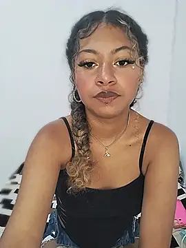 kimmye 333 online show from July 24, 7:33 pm