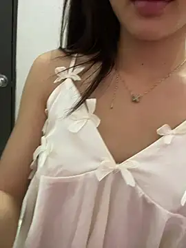 SweetLily- online show from July 18, 4:42 pm