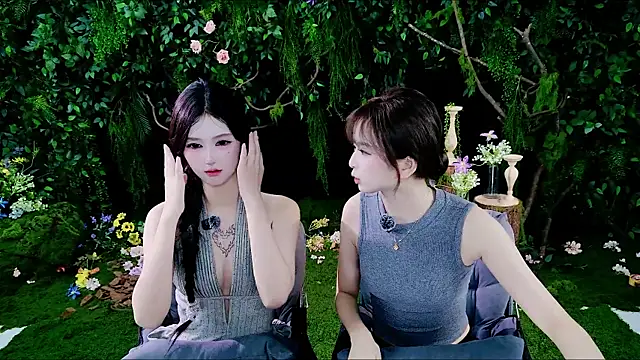 Model-Media online show from July 10, 2:17 pm