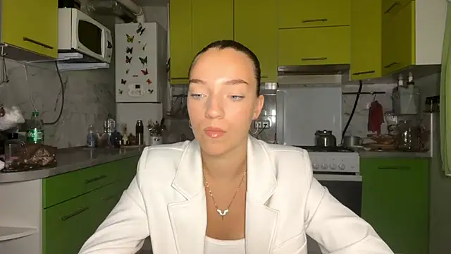 TanyaSavela online show from July 12, 8:31 pm