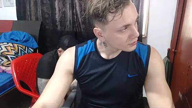 Snapshot of kike_energy chatting on September 30, 4:01 pm kike energy online show from September 30, 4:01 pm