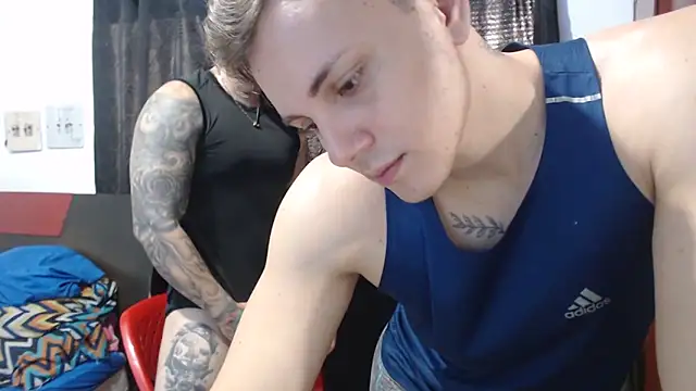 Snapshot of kike_energy chatting on October 19, 7:49 pm kike energy online show from October 19, 7:49 pm