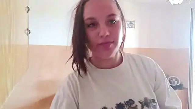JosphinePriolo online show from July 14, 9:57 am