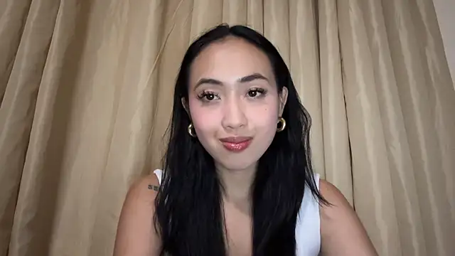RisaBongartz online show from July 14, 12:10 pm