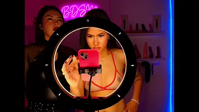 MissVicky SlaveLiah BDSM online show from July 16, 11:37 am