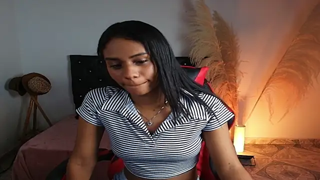 Alice lux  online show from July 20, 1:13 pm