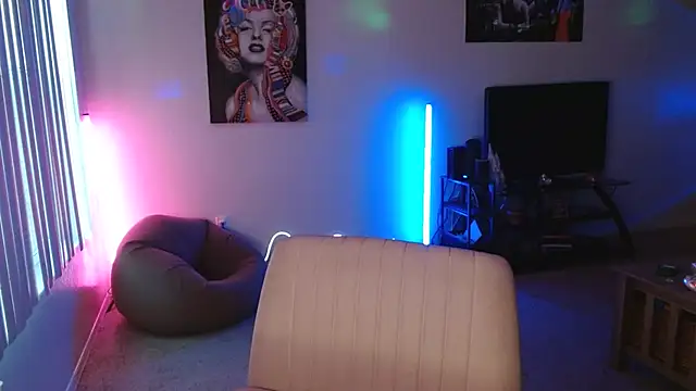 XxMs StarzxX online show from April 5, 11:37 pm