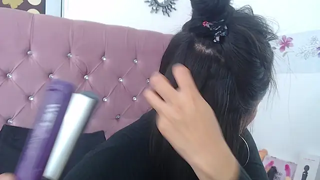 Snapshot of gabriela_grace chatting on October 14, 6:43 pm gabriela grace online show from October 14, 6:43 pm