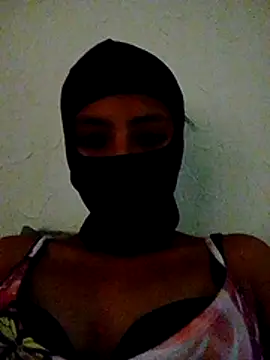 sexlunasexy69 online show from July 21, 8:09 pm