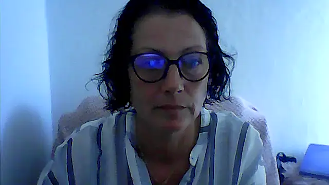 Arina9652 online show from July 26, 12:57 pm