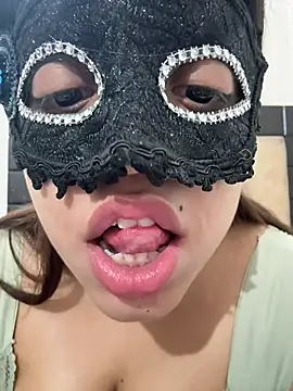 yourannie0 online show from July 23, 3:53 pm