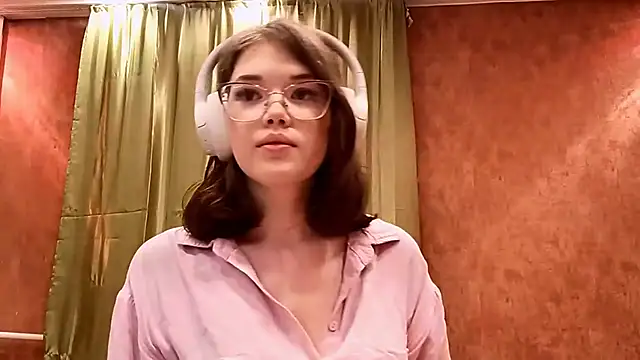 MustyOttoman online show from July 23, 7:00 pm