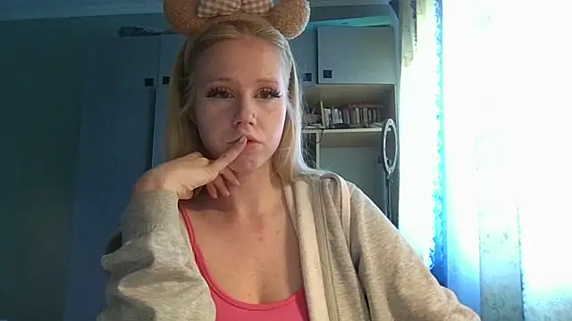 babikamii online show from August 9, 8:18 am