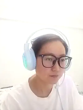 chenmu00 online show from August 1, 12:07 pm