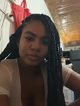 Shirlys2526 online show from August 1, 3:30 am