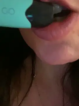 Azzurra1234 online show from November 5, 6:57 pm