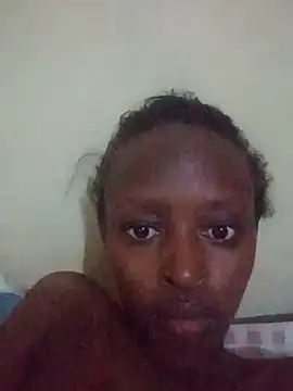 petitegirl31 online show from August 8, 11:46 pm