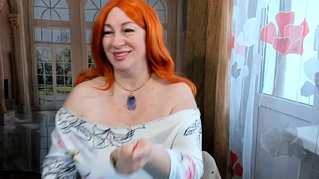 JUNOOO online show from March 19, 11:58 am