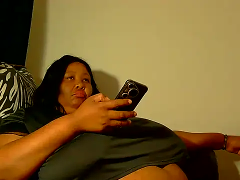 nancy111 online show from November 4, 10:20 am