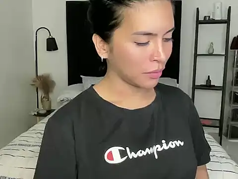 Snapshot of your_bianca69 chatting on October 30, 8:38 am your bianca69 online show from October 30, 8:38 am