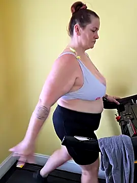 onlyhotbbw75 online show from February 4, 3:26 pm