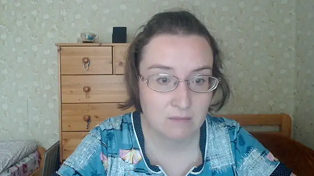 Snapshot of Smart_Rose chatting on September 21, 9:08 am Smart Rose online show from September 21, 9:08 am