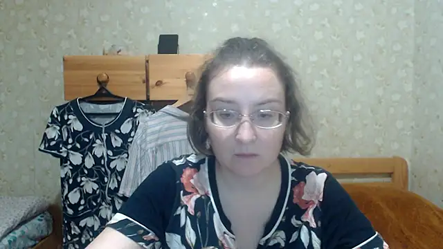 Snapshot of Smart_Rose chatting on October 12, 2:19 pm Smart Rose online show from October 12, 2:19 pm