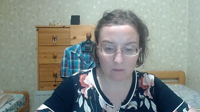 Snapshot of Smart_Rose chatting on September 18, 10:41 pm Smart Rose online show from September 18, 10:41 pm