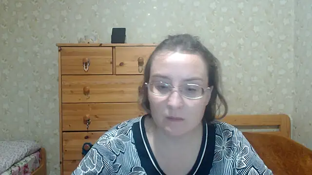 Snapshot of Smart_Rose chatting on September 27, 6:59 pm Smart Rose online show from September 27, 6:59 pm