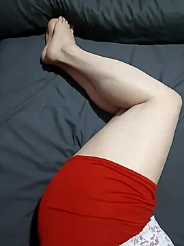 Snapshot of JulietteMaitresse chatting on September 24, 7:35 pm JulietteMaitresse online show from September 24, 7:35 pm