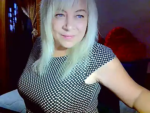 Snapshot of AgoniA7 chatting on September 21, 3:38 am AgoniA7 online show from September 21, 3:38 am