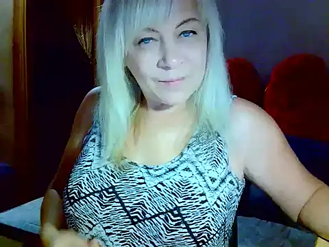 Snapshot of AgoniA7 chatting on October 21, 2:59 am AgoniA7 online show from October 21, 2:59 am