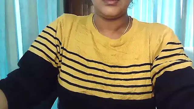 Snapshot of Spandana_Sweety chatting on September 14, 6:44 am Spandana Sweety online show from September 14, 6:44 am