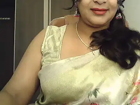 Snapshot of Spandana_Sweety chatting on October 16, 5:43 am Spandana Sweety online show from October 16, 5:43 am