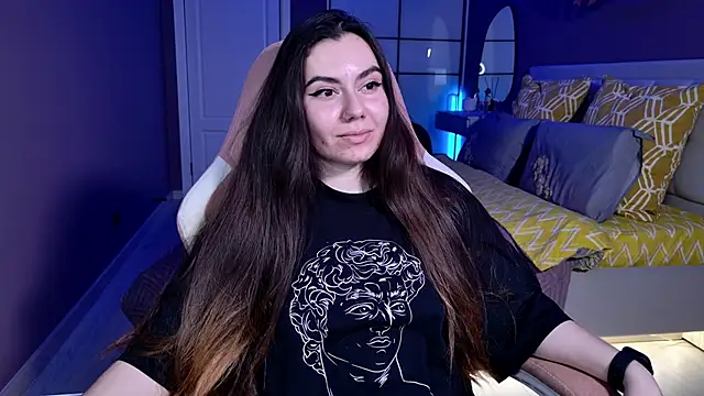 Snapshot of Foxohlove chatting on November 1, 6:56 pm Foxohlove online show from November 1, 6:56 pm