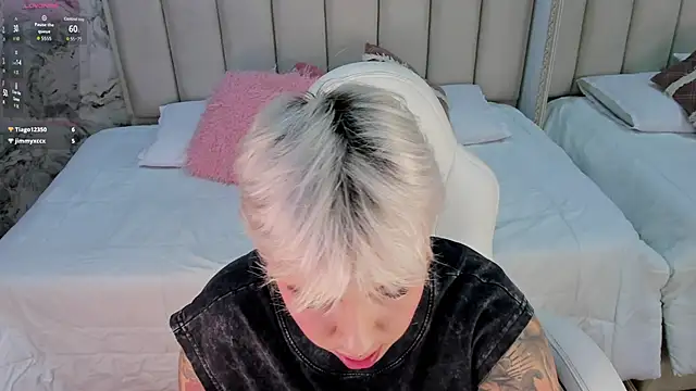 Snapshot of amy_ink chatting on October 9, 11:36 am amy ink online show from October 9, 11:36 am