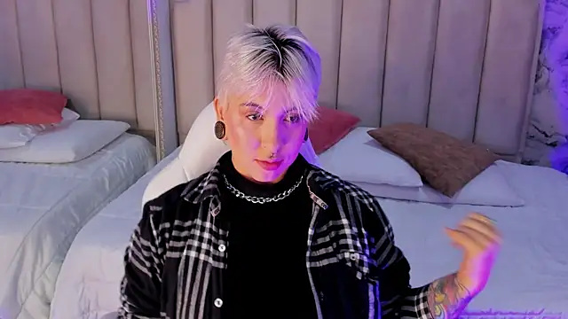 Snapshot of amy_ink chatting on October 3, 11:26 am amy ink online show from October 3, 11:26 am