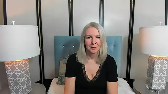 EricaTop online show from February 19, 9:35 pm