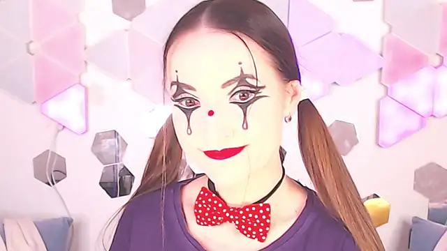 Snapshot of LexiKiss chatting on September 23, 6:33 am LexiKiss online show from September 23, 6:33 am